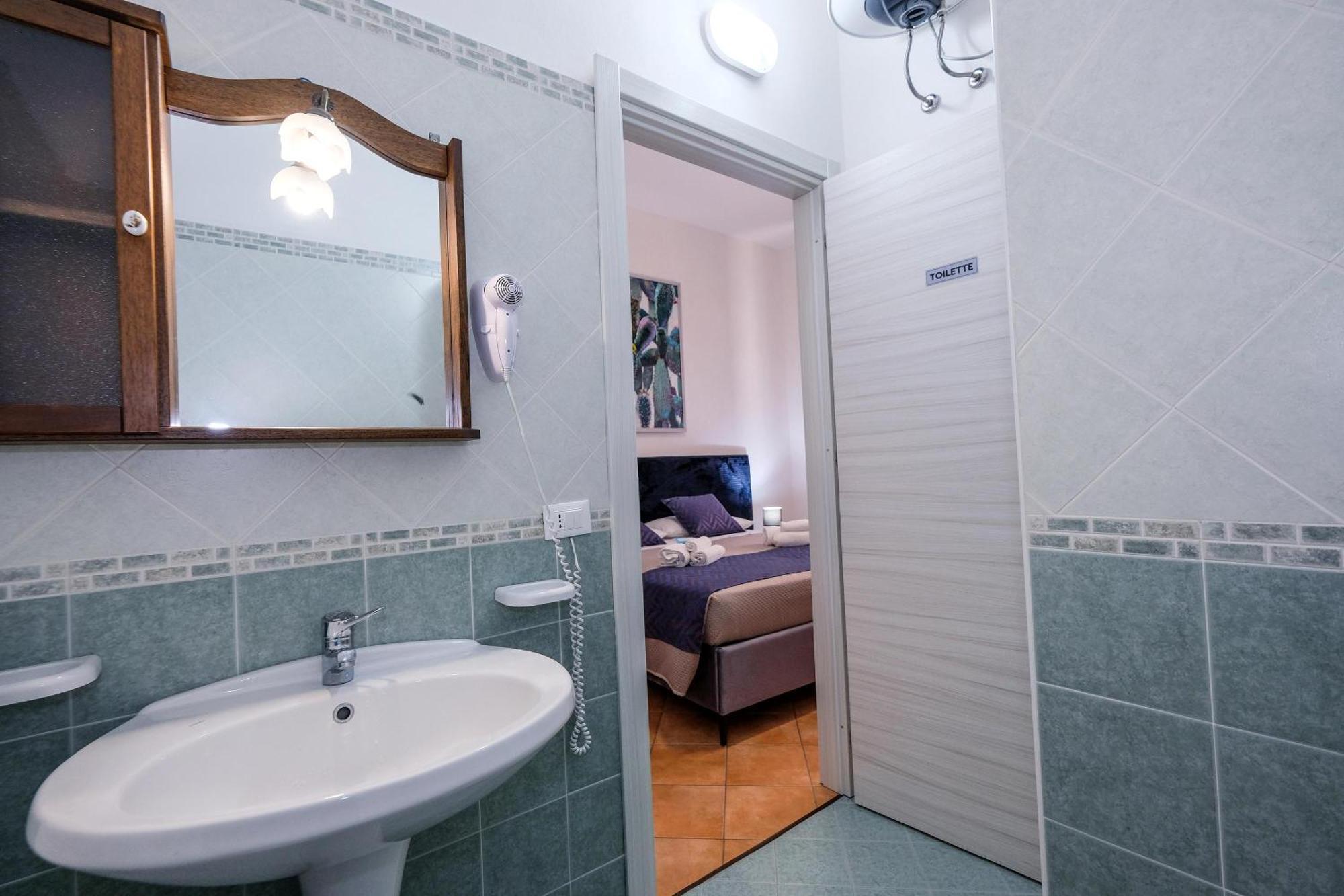 Bed and Breakfast Casa Ambra Макари Экстерьер фото